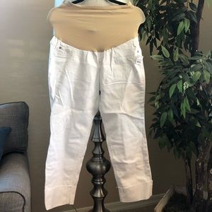 NWT Cropped white cuffed maternity jeans